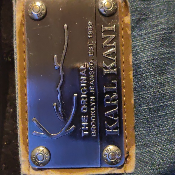 Vintage Karl Kani shorts - Picture 3 of 10